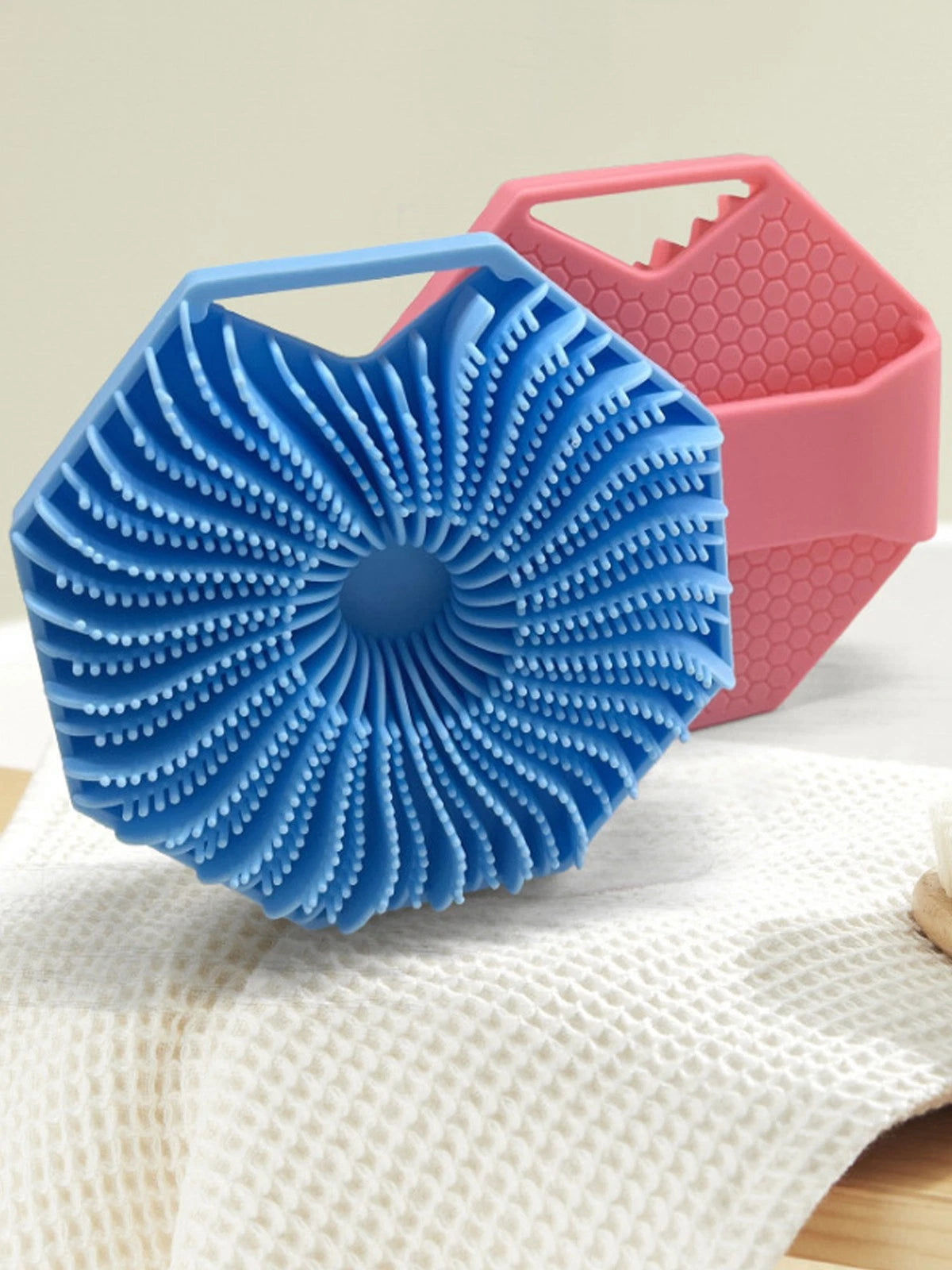 Antimicrobial Silicone Body ScrubbTL, Exfoliating Brush, ShowDY Scrubber