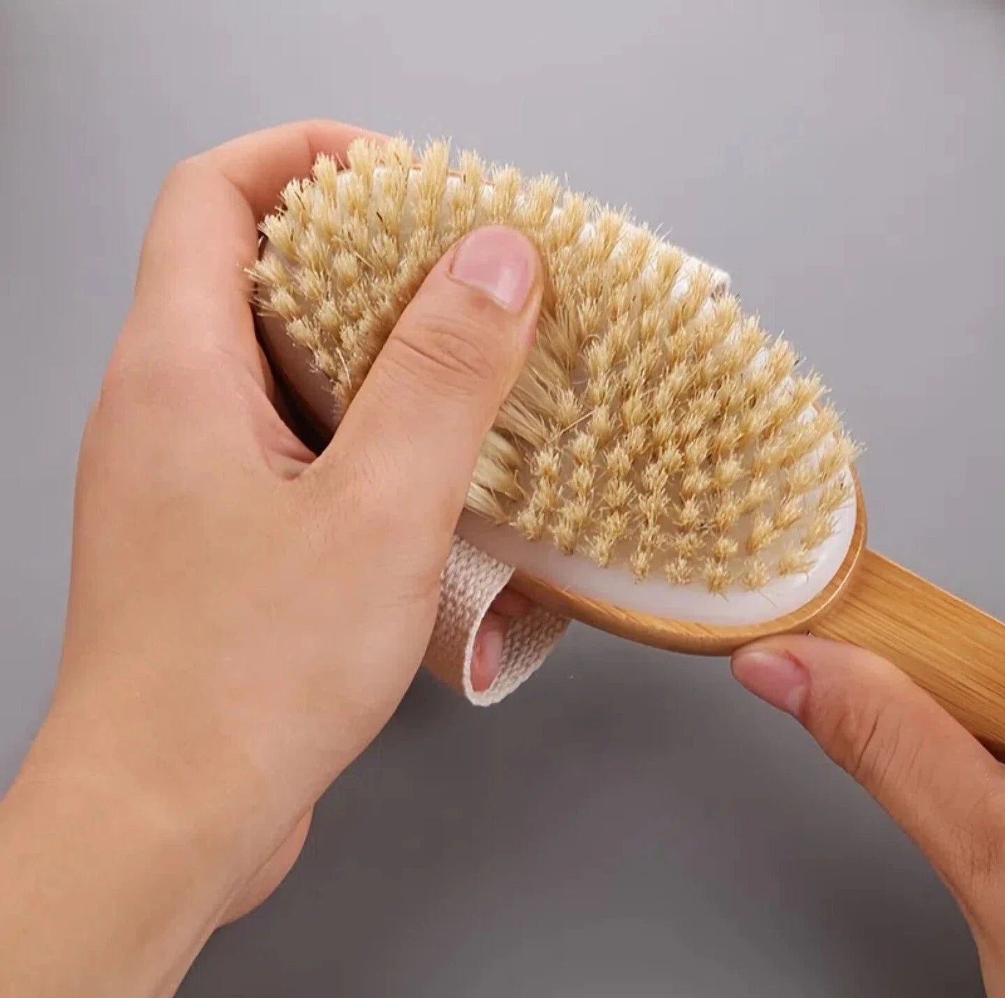 1pc Natural Bristle Shower Brush Wooden Bath Body Scrubber Long Handle